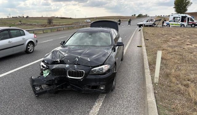 Babaeski’de iki otomobil çarpıştı: 1 yaralı