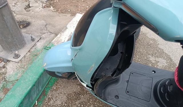 Motosiklet yayaya çarptı, ikisi de metrelerce sürüklendi; O anlar kamerada
