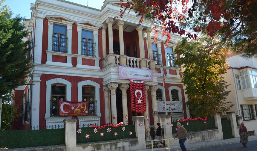 Yayla Ayçiçeği Anaokulu’ndan Cumhuriyet Bayramı’na Özel Süsleme