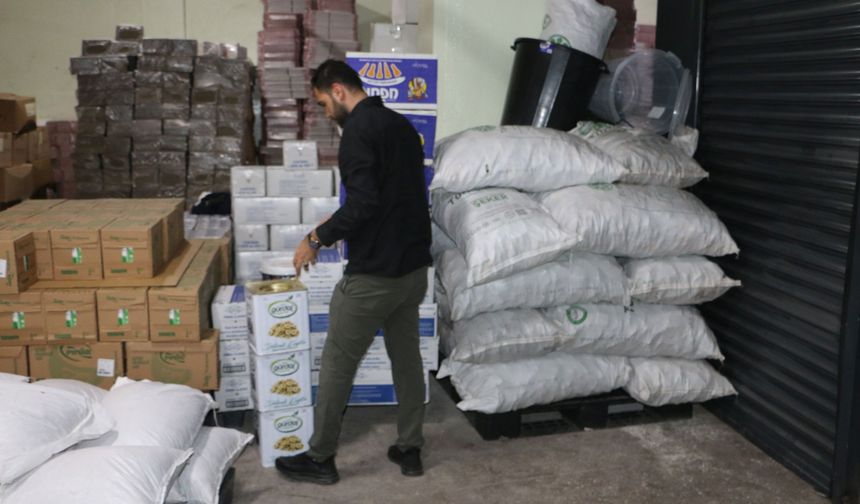 Hacıbaba Pastaneleri'nde kaliteli malzeme zamanında uyguna alındı, tatlılar ucuza satılıyor