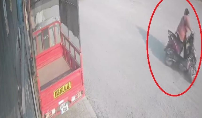 Dengesini kaybederek motosikletten düşen kadına karşıdan gelen motosiklet çarptı