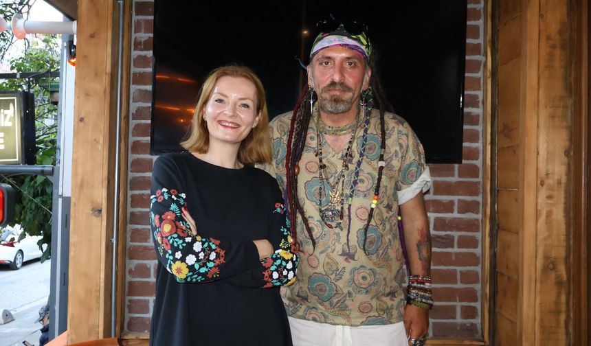 Sait Emre Güneş Bizim Memleketin Kedisi Köpeği Bile Atarlı