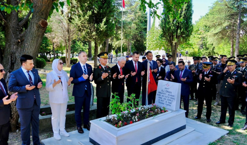 Kırklareli’nde 15 Temmuz Şehitlik Ziyareti Gerçekleştirildi