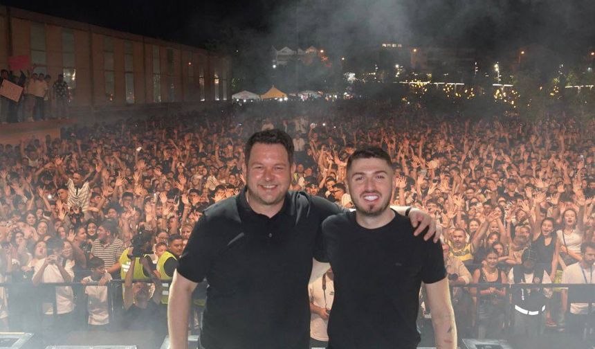 Pınarhisar Gençlik Festivali Coşkuyla Başladı