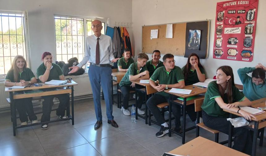 Vize İlçe Milli Eğitim Müdürü Akdemir’den Okul Ziyaretleri