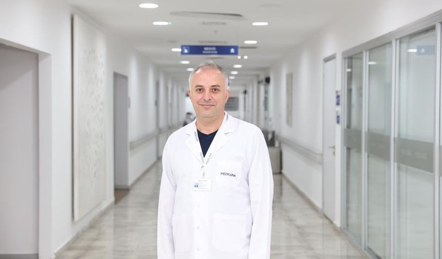 Teknolojinin getirdiği duruş bozuklukları boyun sağlığını tehdit ediyor
