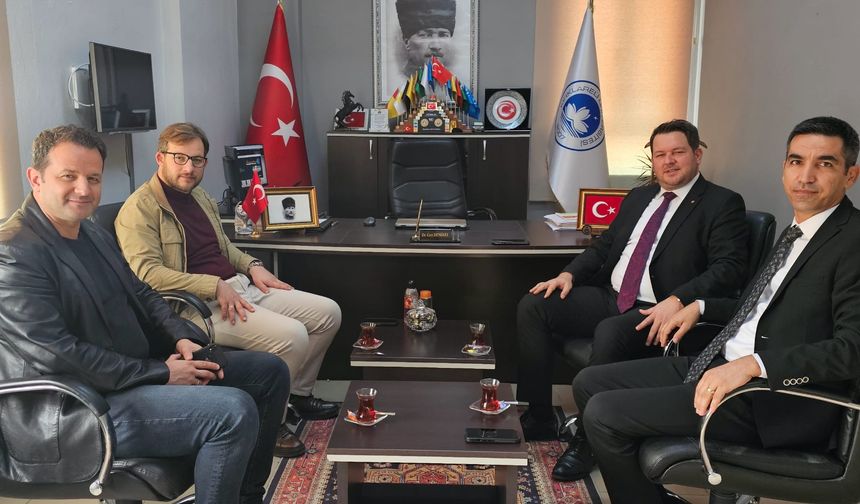 Başkan Talay’dan Pınarhisar MYO Müdürü Demiralı’ya Ziyaret
