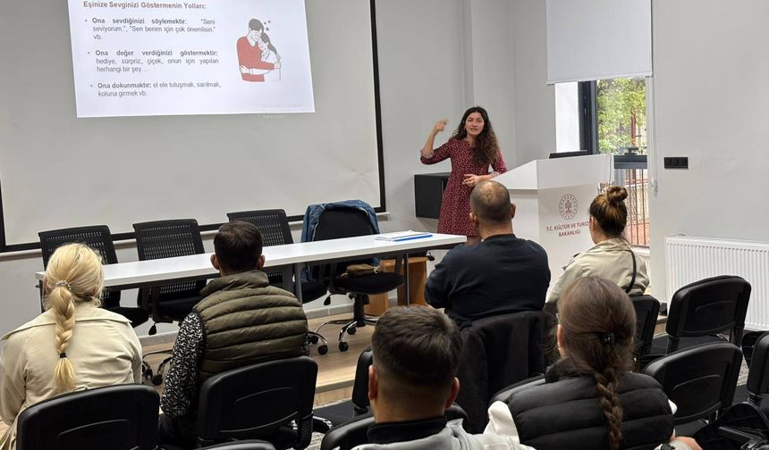Lüleburgaz’da Evlilik Öncesi Eğitim Programı Gerçekleştirildi