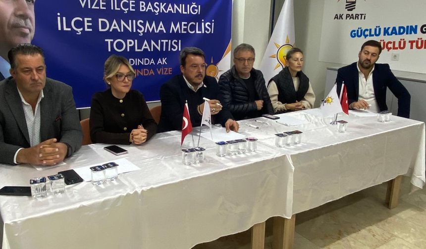 AK Parti Vize İlçe Teşkilatı Yol Haritasını Belirledi