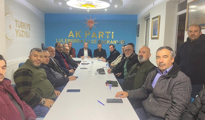 AK Parti Teşkilatı Mahalle Başkanlarıyla Bir Araya Geldi