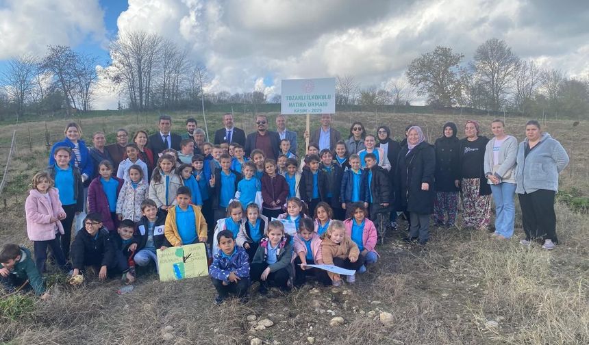 Kaymakam Özderin, 24 Kasım İçin Fidan Dikimine Katıldı