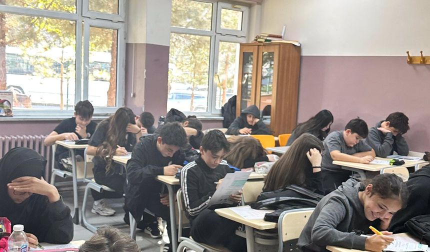 Kırklareli İmam Hatip Ortaokulu’nda LGS Provası Gerçekleştirildi
