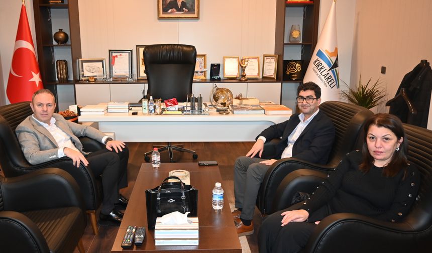 Ilık, Yeni Hizmet Binasında Ziyaretçilerini Ağırladı