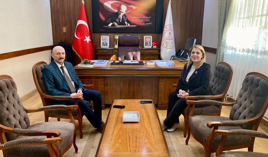 Rektör Ak’tan Müdür Altınöz’e Hayırlı Olsun Ziyareti