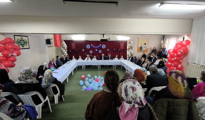 Koruma Altındaki 6 Çocuk İçin Sünnet Töreni Düzenlendi