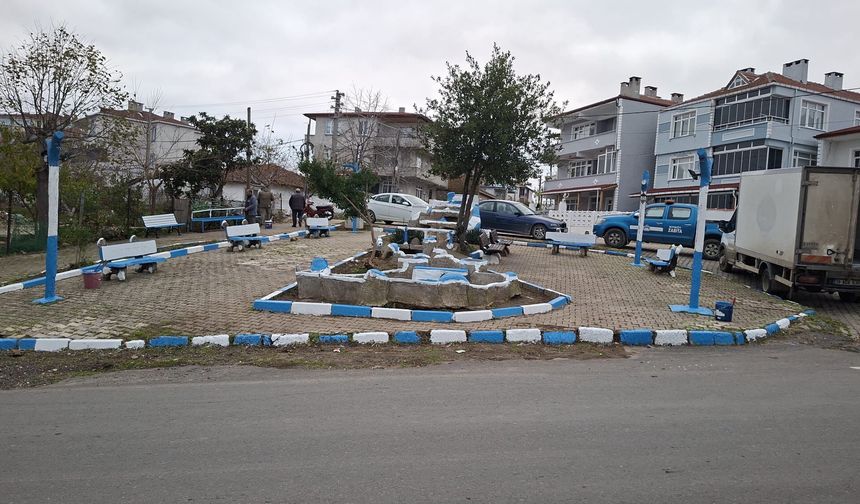 Kıyıköy’ün Giriş Meydanı Yenilendi