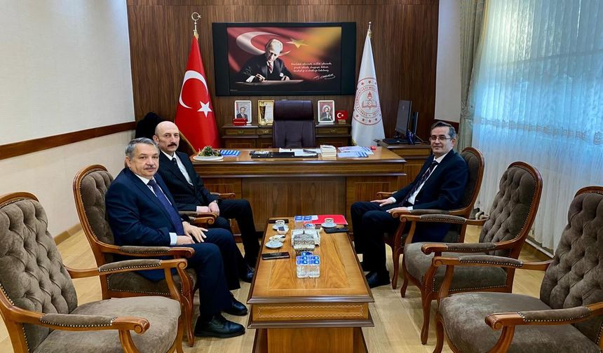 Bakanlık Müfettişinden Müdür Altınöz’e Ziyaret