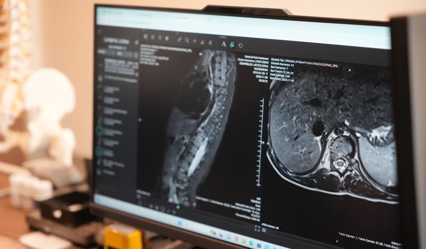 Sinsi ilerleyen bu rahatsızlığı ilk fark eden anneler oluyor