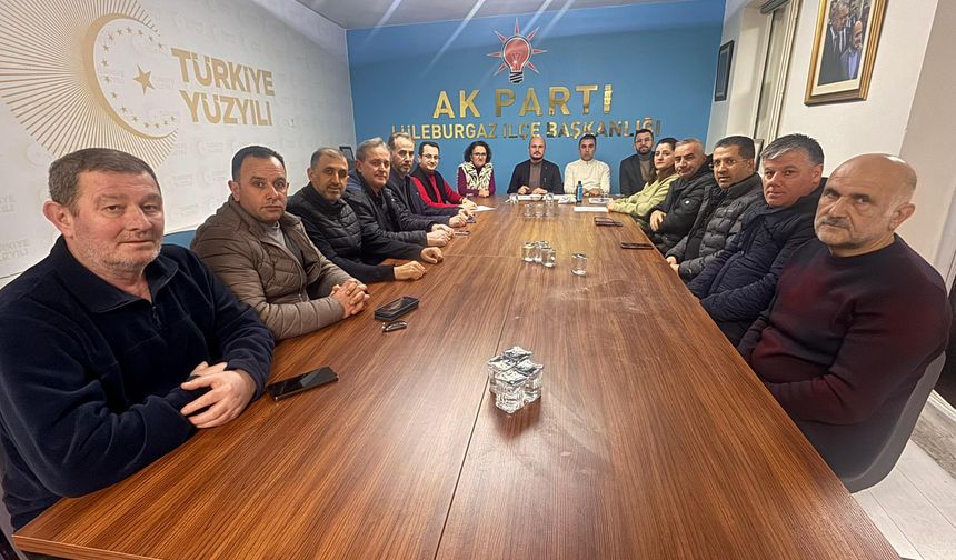 AK Parti Lüleburgaz Teşkilatı Haftalık Yürütme Kurulu Toplantısını Yaptı