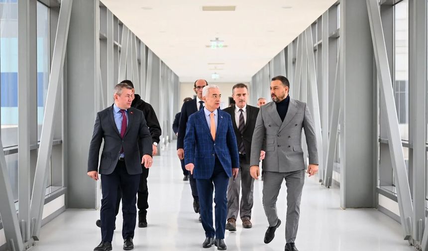 Vali Turan’dan Kırklareli OSB’de Üretim Tesisine Ziyaret