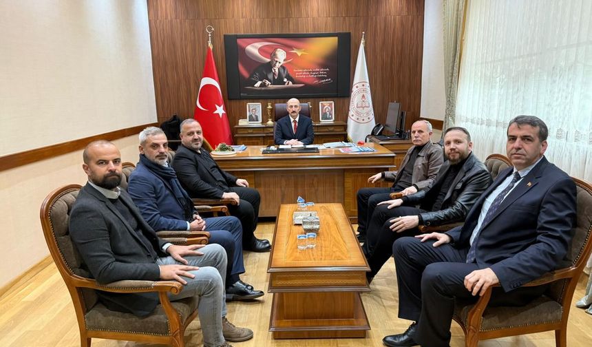 Eğitim Bir-Sen Heyetinden Müdür Altınöz’e Ziyaret