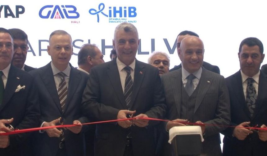 Bakan Bolat: "Türkiye artık 400 milyar dolar ihracatı olan ülkeler ligine yükseldi"