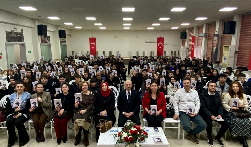 Kırklareli’de “Yaşayan Klasiğimiz Mustafa Kutlu” Söyleşisi