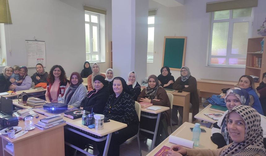 Lüleburgaz’da Aile Yaşam Becerileri Eğitimi Düzenlendi