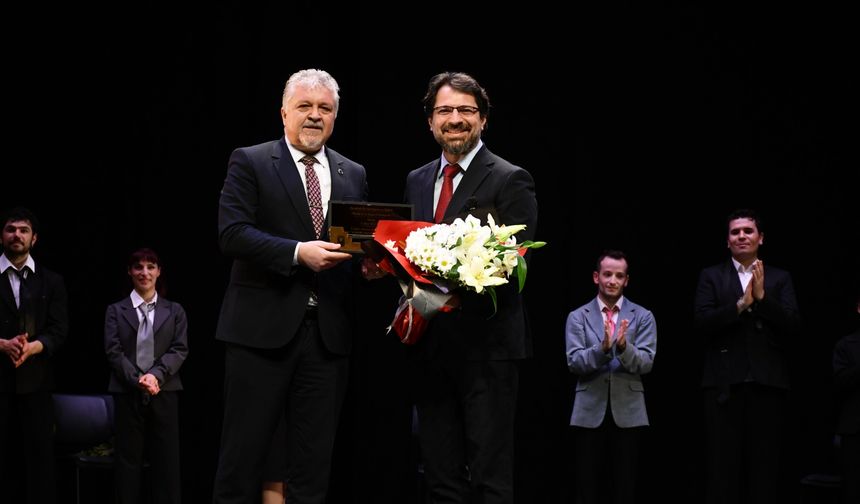 Lüleburgaz’da Sanatın Işığı Yükseldi