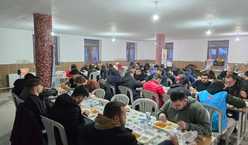 Gençlik iftarları Ramazan Boyunca Devam Edecek