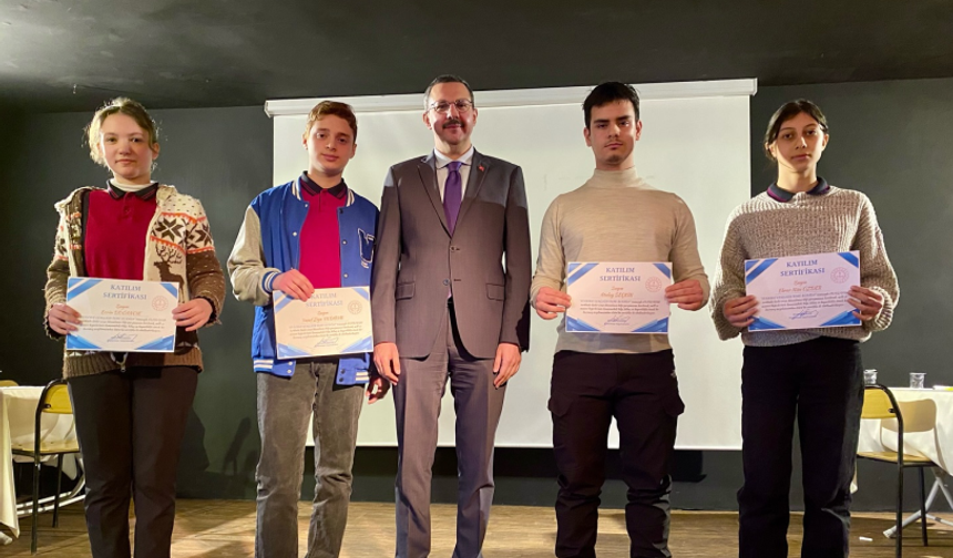 Pınarhisar’da Liseler Arası Bilgi Yarışması Düzenlendi