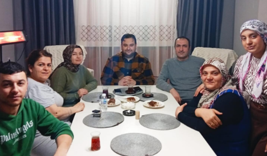Başkan Gün İftar Sofrasında Vatandaşlarla Buluştu