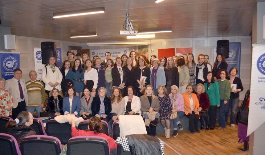 Kadınların Mücadelesi Sanat ve Söyleşiyle Anlatıldı