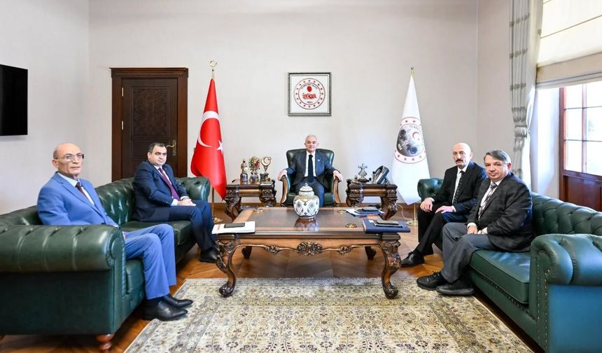 Vali Turan Eğitim Yöneticileri ile Görüştü