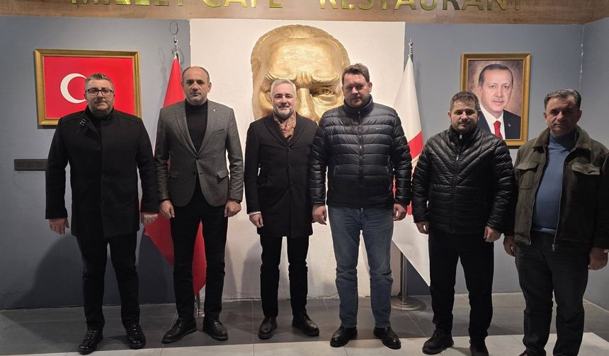 Pınarhisar’da Millet Kafe’de Siyasi ve Yerel İstişare