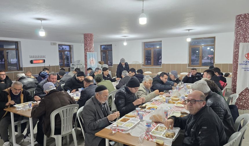 Pınarhisar’da Gençlik İftarları Sürüyor