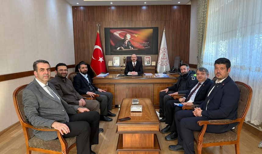 İlim Yayma Cemiyeti’nden Müdür Altınöz’e Ziyaret