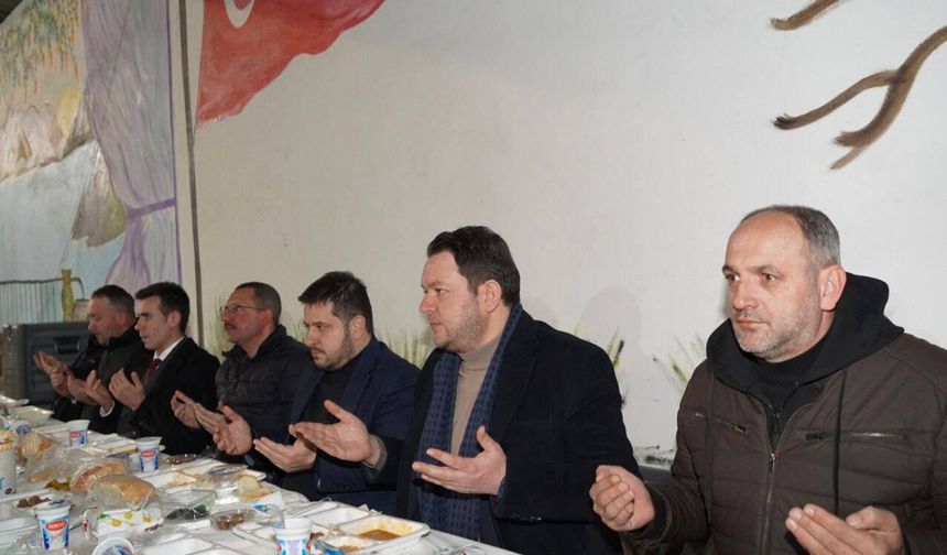 Başkan Talay Kurudere Köyü’nde İftar Programına Katıldı