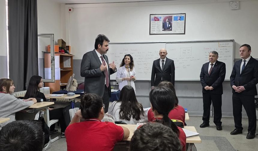 Genel Müdür Akçeşme, Okul Ziyaretinde Bulundu