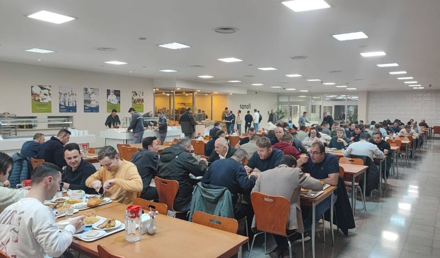 Petrol-İş Trakya Şubesi’nden SANOFİ İşyerinde İftar Buluşması