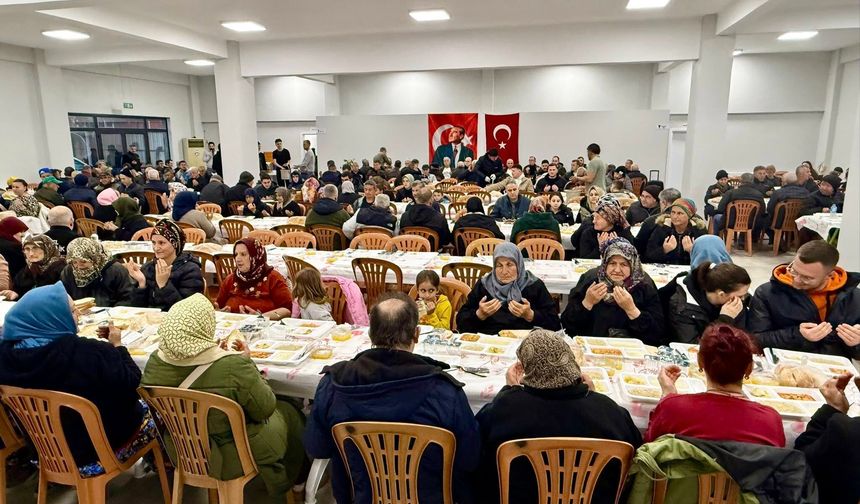 Milletvekili Gündoğdu Tozaklı Köyü’nde İftara Katıldı