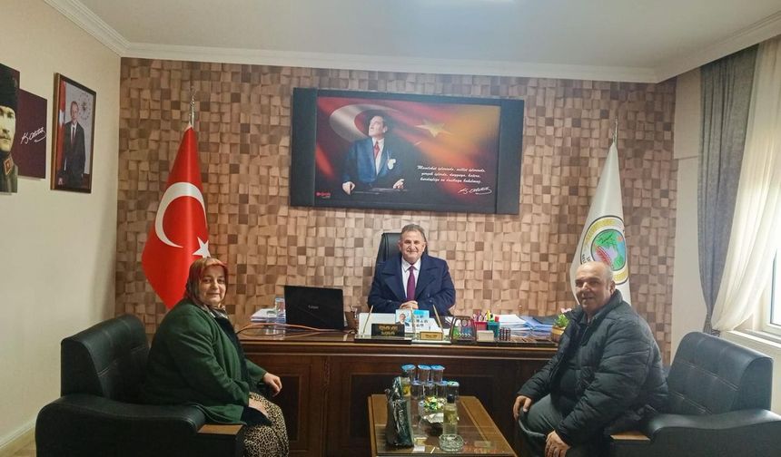 Başkan Arı Bayramlaşma Programında Vatandaşları Ağırladı