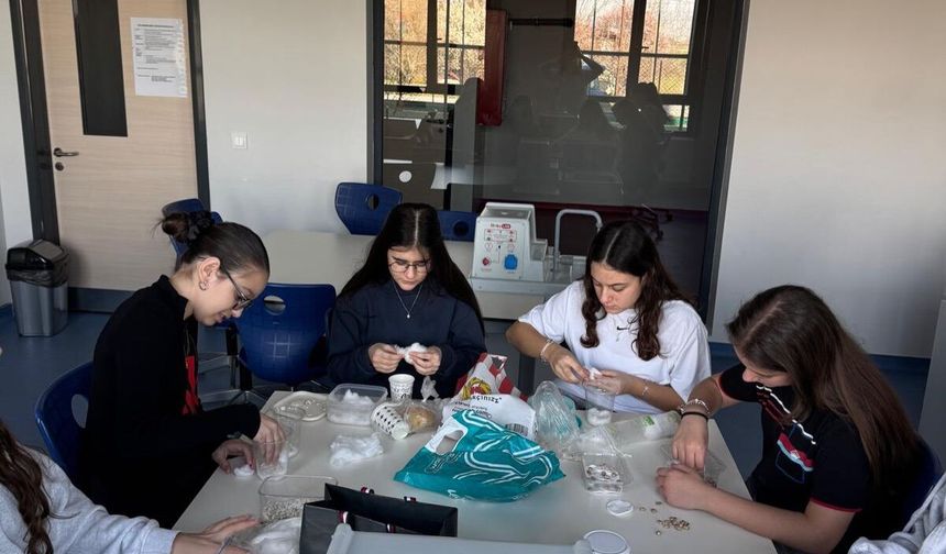 Öğrencilerden Bilimle İç İçe Öğrenme Etkinliği