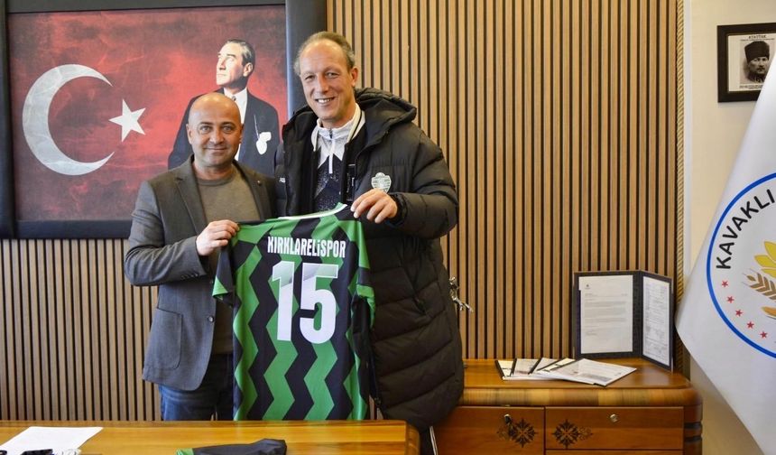 Antrenör Sarı’dan Başkan Ufuk İn’e Ziyaret