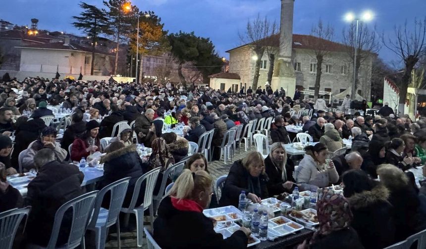 Kaynarca Halkı İftarda Buluştu