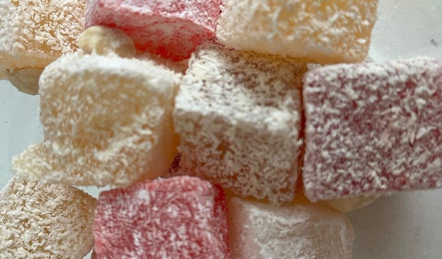 Çeşit Çeşit Lokumlar Kullanılıyor