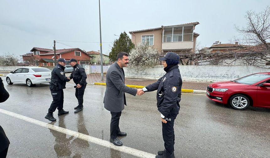 Kaymakam Yıldız’dan Bayramda Emniyet Personeline Ziyaret