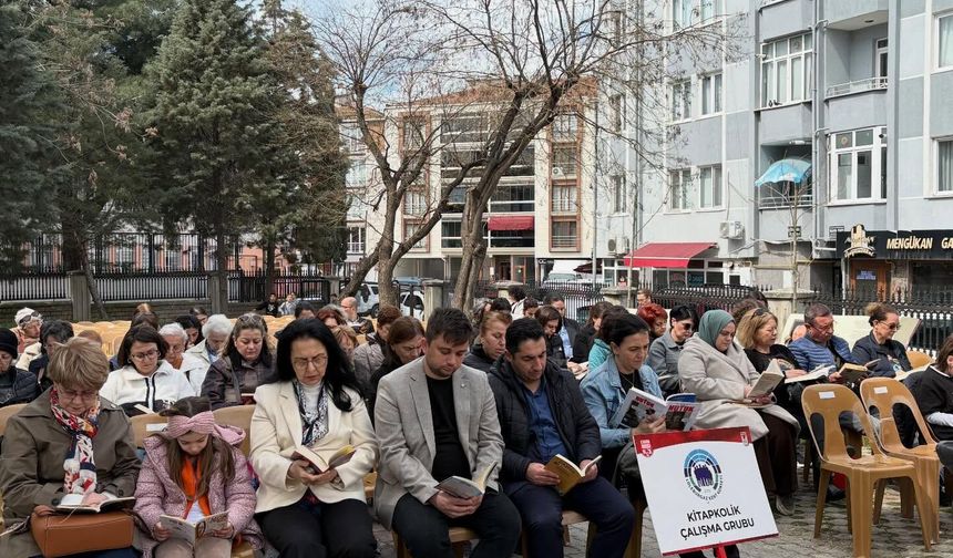 Lüleburgaz’da 81 İlde Kitap Okuma Etkinliği