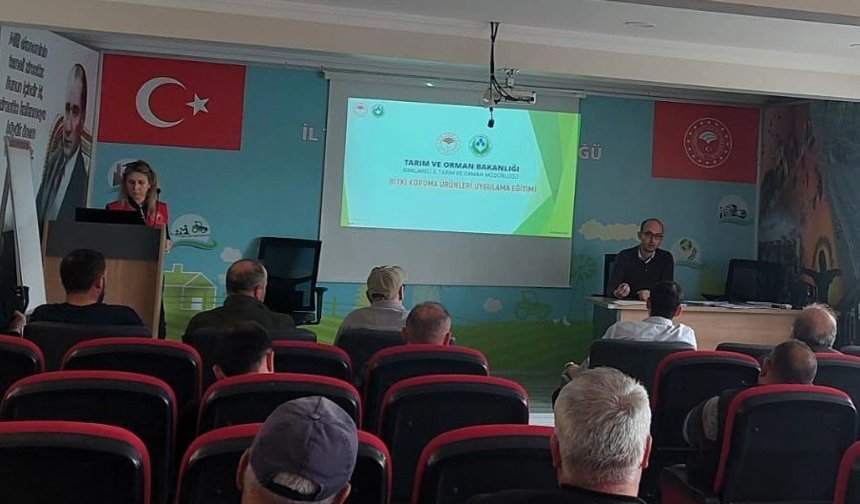 Kırklareli'nde Üreticilere Bitki Koruma Eğitimi Verildi