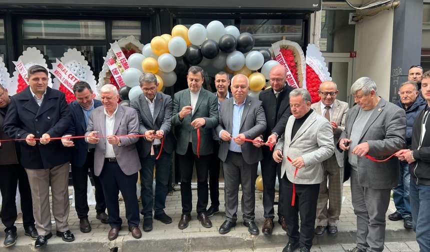 Emlak Ofisi Açıldı